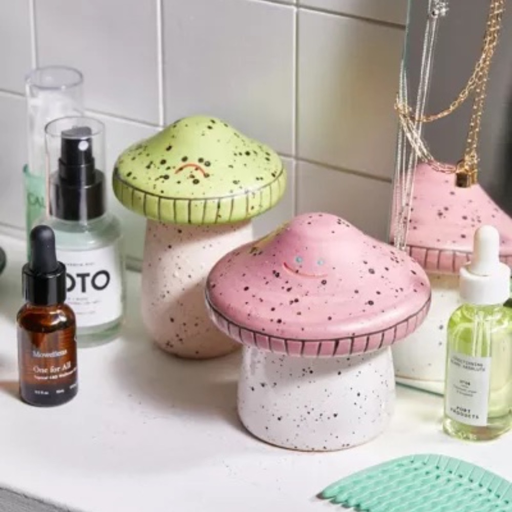 Mushroom Stash Box Pottery